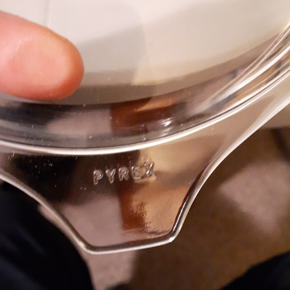 Vintage Pyrex - Picture 7 of 8